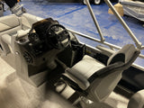Avalon 17' VENTURE REAR FISH #71986