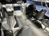 Avalon 17' VENTURE REAR FISH #71986