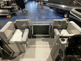 Avalon 17' VENTURE REAR FISH #71985