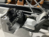 Avalon 17' VENTURE REAR FISH #71985